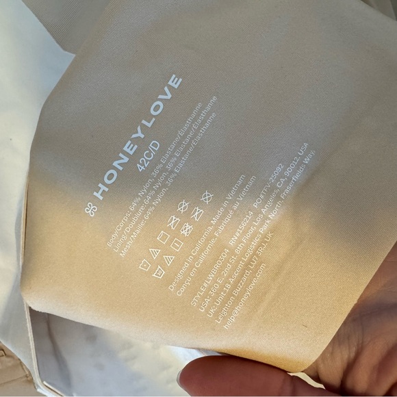 Honeylove Crossover Bra Set - White and Tan Size 2X - Picture 5 of 6